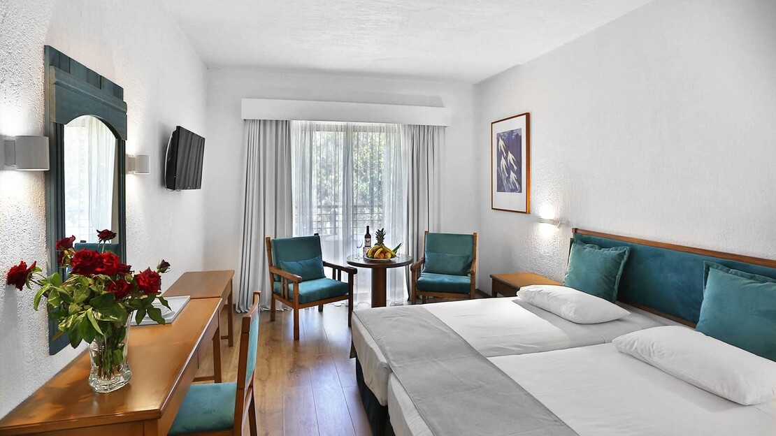 Paphos Gardens Holiday Resort